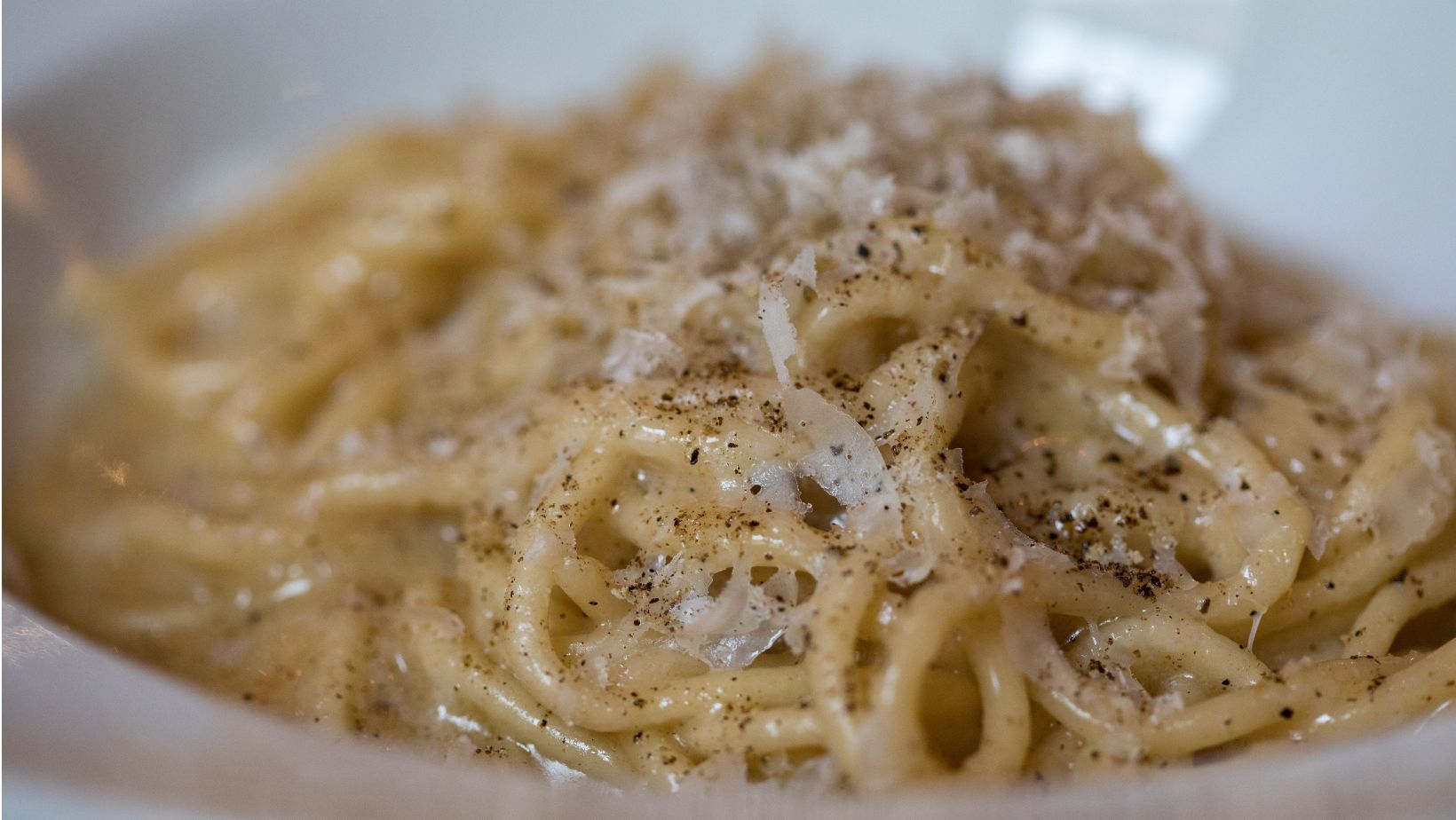 pasta cacio e pepe